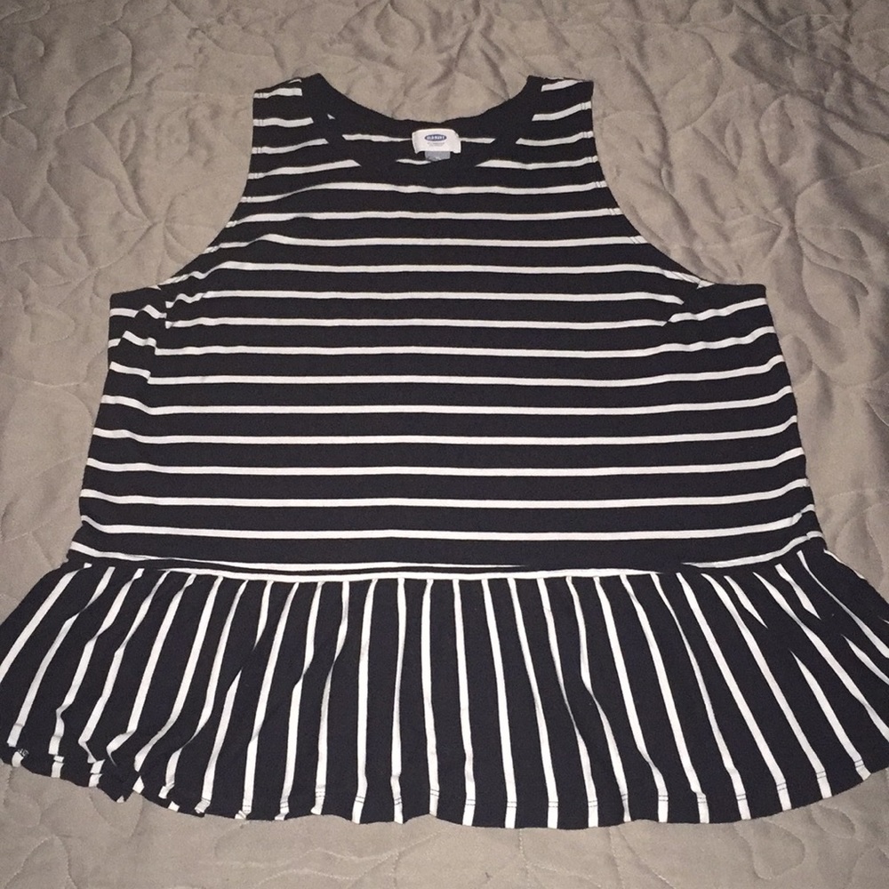 Old Navy black and white peplum top size XL - Picture 2 of 7